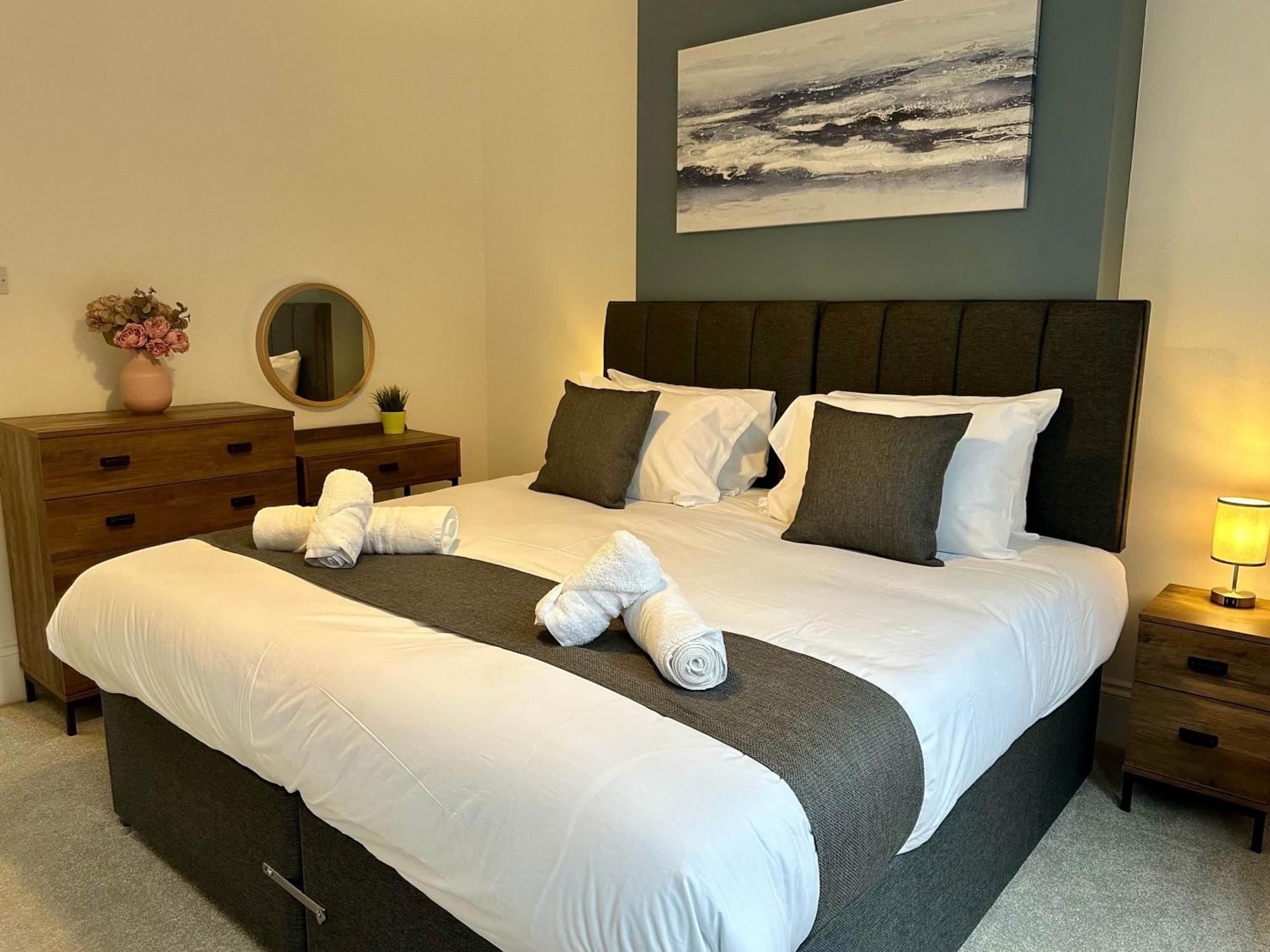 Hyde Brewery House - 2 Bedroom House With Parking Winchester Exterior photo